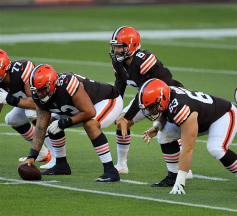 How can i watch the browns game. Dec 27, 2023 · Here's how you can watch Browns vs. Jets on Thursday night: How to watch the Jets at Browns game on TV, streaming This week's Browns game is scheduled to start at 8:15 p.m. ET. at Cleveland Browns ... 