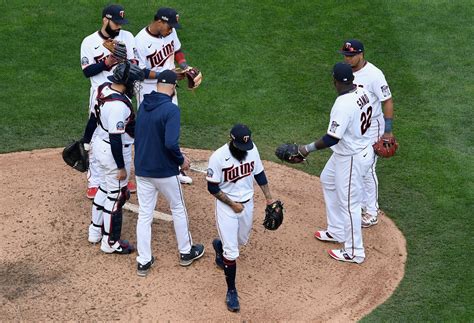 How could the Twins’ postseason roster look? Here’s a guess
