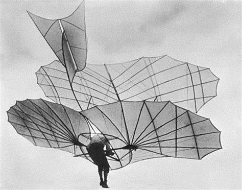 How did Lilienthal control his gliders