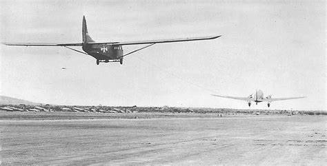 How did gliders take off in WWII