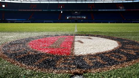 How difficult is it to get Feyenoord tickets