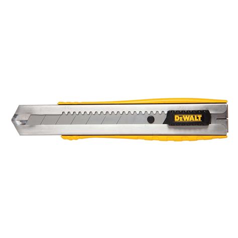 How do I change the blade in my snap off utility knife? - DEWALT