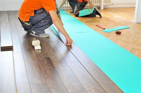 How do i lay wooden flooring. 2. Measure the floor. You’ll need to accurately measure the floor area so you can buy the right amount of vinyl plank flooring. Add between 10 and 20 per cent for wastage. 3. Prepare the subfloor. Remove any old flooring and make sure the subfloor is rigid, level and there are no cracks. 