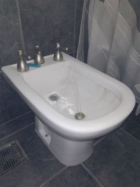 How do people dry themselves after using a bidet? - Quora