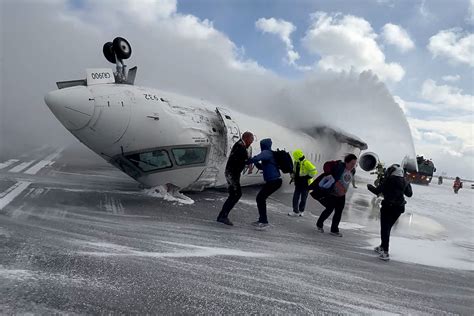 How do pilots avoid crashes