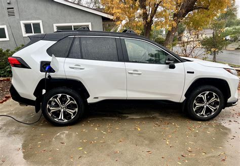 How do you charge a RAV4 Prime 2024? - WhoIsWh