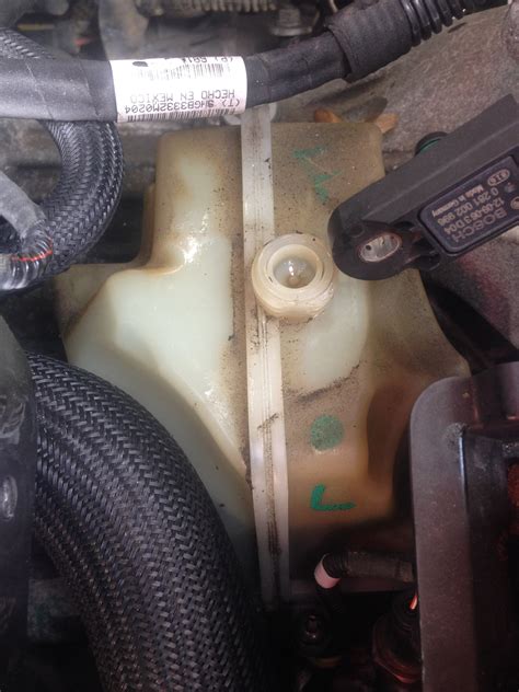 How do you check the manual transmission fluid in a 2014 dodge dart manual transmission. - Manuale di servizio dell'escavatore yanmar vio50.