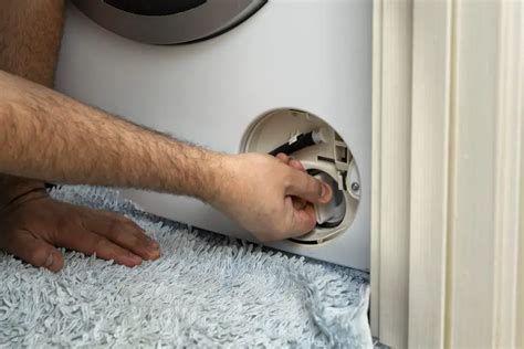 How do you manually drain a washing machine. - Als gefangene bei stalin und hitler..