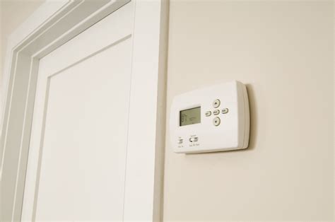 The thermostat should be limited to a. maximum of 1.5 amps; hig
