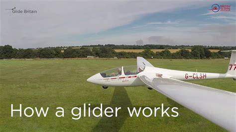 How does a glider generate lift