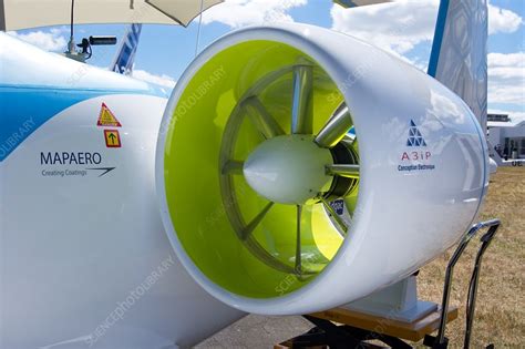 How does an electric aircraft engine work