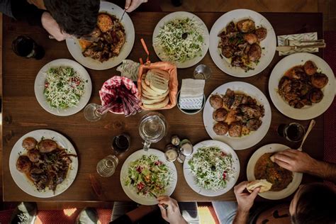 How does food bring cultures together