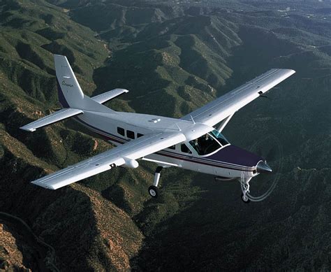 How does the FAA define cross-country flight