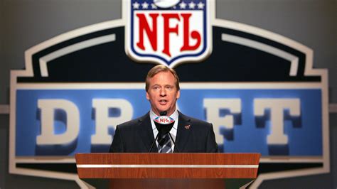 How does the NFL Draft work, and how has it changed because of ...