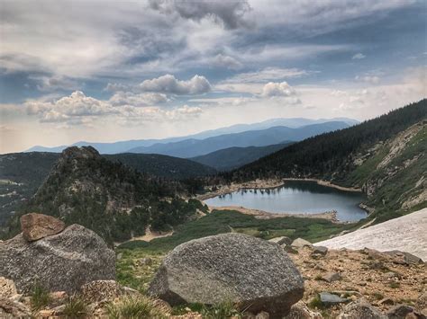 How far is Black Hawk (Colorado) from Colorado Springs - Trippy