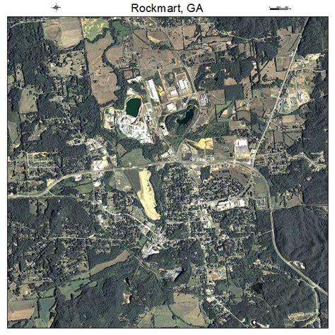 How far is Rockmart from Dallas (Georgia) - flight distance