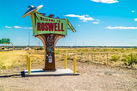 How far is Roswell (New Mexico) from Albuquerque - Trippy