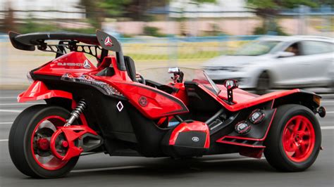 How fast is a polaris slingshot
