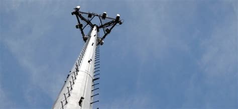 How investigators used cell phone towers to track the rock-throwing suspects