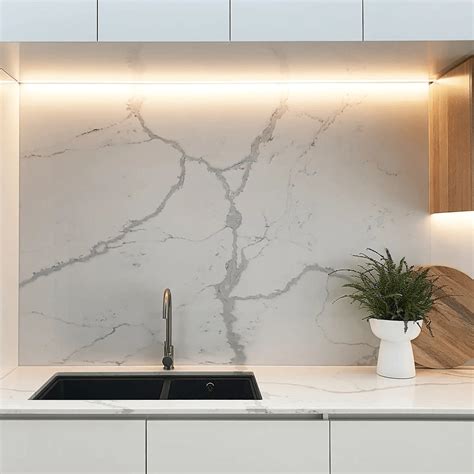 How is quartz worktop made