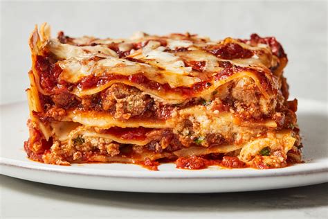 How lasagna is made