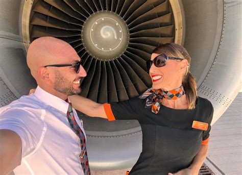 How long is cabin crew training