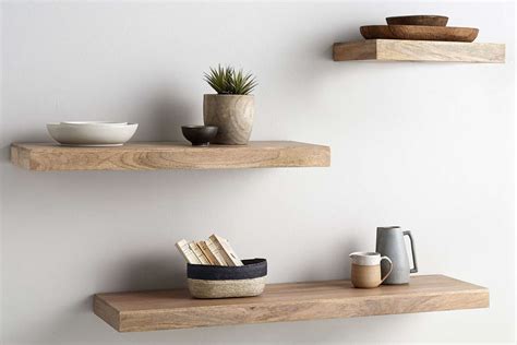 How long is too long for a floating shelf