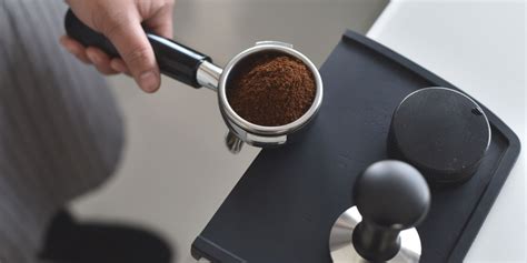 How long should an espresso shot pull