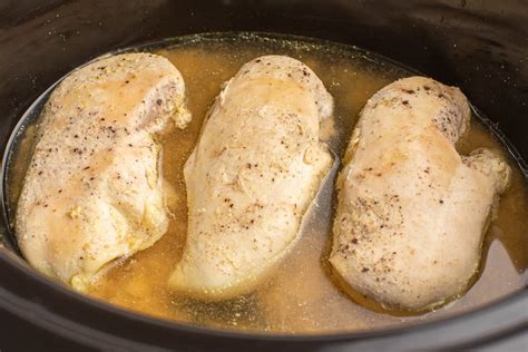 How long to cook chicken in crockpot