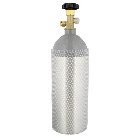 How long will a 5lb co2 tank last. Open your 15 pound tank, this lasts for about 30 seconds. Your 20 pound tank is going to last for about 40 seconds, 20 pound is very common with special effects. Co2 special effects and Co2 stage effects. These 20 pound, 35 pound, 50, 75 100 is what they normally use on stage effects. 