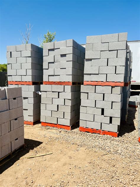 How many 8x8x16 concrete blocks on a pallet. 66ft2 of concrete. So for 8x8x16 blocks, it would be. 66ft2/bag divided by. 25ft/ block or about 2.6 blocks filled with each 80lb bag. What is the standard size for a concrete block? 