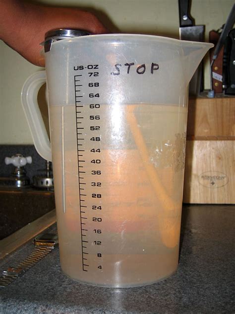 One United States customary cup is equal to 236.5882365 milliliters as well as 1/16 U.S. customary gallons, 8 U.S. customary fluid ounces, 16 U.S. customary tablespoons, or 48 U.S. customary teaspoons. Current use: The cup is typically used in cooking to measure liquids and bulk foods, often within the context of serving sizes.. 