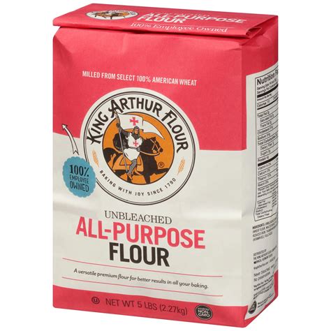 Cake flour which weighs 4 oz per cup will give you 40 cups How many ounces in 5 pounds of flour? there are 20 cups in a 5 lb. bag of flouramount doesn't have to do with it. lbs is weight*when baking, it often calls for weights instead of volume because some ingredients such as flour can be packed.. 