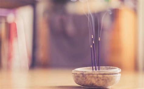 How many incense sticks to burn a day.  Aromatherapy Beginners often ask...