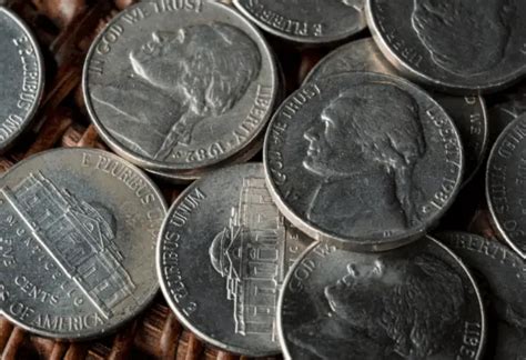 How many nickels make 2 dollars. Dec 13, 2021 · To calculate, there are 100 cents (pennies) in $1.00, which means there are 200 cents in $2.00. Now, divide 200 (cents in $2.00) by 5 (the value of 1 nickel ). The equation is 200/5 = 40 nickels in 2 dollars. Thus, the answer to the question- How many nickels in 2 dollars are 40 nickels. You can also get the answer to riddles like what can ... 
