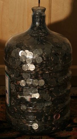 How many quarters fit in a 5 gallon water jug. The average five-gallon water jug is about 10 to 12 inches in diameter and 20 to 24 inches tall. They can hold anywhere from 40 to 50 pounds of water, which is equal to about 10 gallons. So, a five-gallon jug can hold up to 50 pounds of water, but this all depends on the size of the jug. Shortcuts. Back to top. 