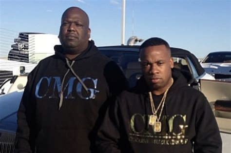 Yo Gotti surprised fans with a special appearance at 42 Dugg's "Welcome Home" concert on Friday (January 19) just days after his brother Big Jook was killed in Memphis.According to TMZ, the "Rake It Up" rapper took the stage at Little Caesars Arena in Detroit, performing hit single "F-U" for a venue packed with fans surprised to see him performing again so soon after the unsolved murder of a ...