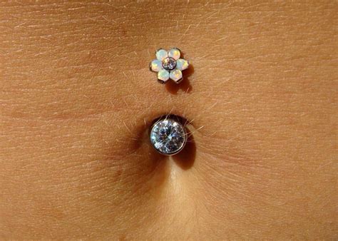 How much are belly button piercings. Pain varies from person to person, but generally, it feels like a sharp pinch or pressure. It's usually quick and intense, but the pain goes away quickly. How long do belly button piercings take to heal? Healing time varies, but typically it takes around 6-12 months for a belly button piercing to fully heal. 