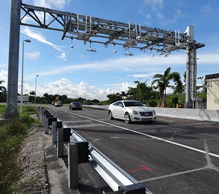 How much are tolls in florida. of tolls collected by Central Florida Expressway Authority at Dallas Mainline Toll Plaza ($0.26 SunPass and $0.75 cash). The total toll collected at Dallas Mainline is $0.80 SunPass and $1.50 cash. 