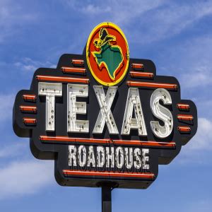 How much do host make at texas roadhouse. Texas Roadhouse is committed to providing accurate nutritional information to our guests. We have provided the Nutrition Calculator and Interactive Nutrition Menu below to help our guests make informed decisions about their orders. The nutritional information provided on this site is based on our standardized … 