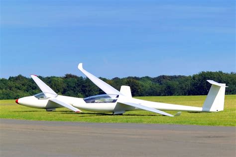 How much do motor gliders cost