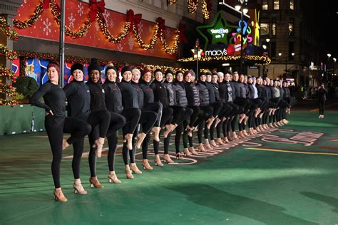 The Radio City Rockettes return for their 64th year at the parade, and Macy’s Singing Christmas Tree also returns, lit up by a choir of 60 Macy’s employees and Bigs and Littles from Big .... 