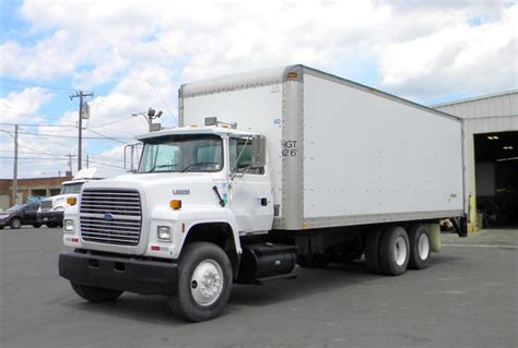 The empty weight of a 26-foot box truck varies, with a weight capacity of up to 10,000 pounds and a maximum GVW rating of 26,000 pounds. The difference between these two measurements is the empty truck’s weight of 16,000 pounds. When factoring in a full tank of gas weighing 400 pounds and two drivers averaging 200 pounds each, the maximum GVW .... 