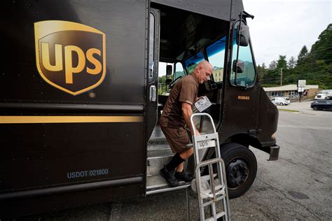 How much does a Driver make at UPS in Washington State? Ave