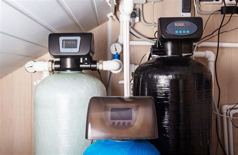 How much does a water softener cost. How much does it cost to install a whole house water softener? The cost to install a whole house water softener is usually just around a few thousand dollars. 