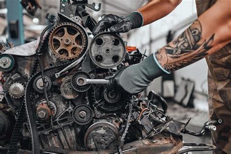 How much does an engine rebuild cost. A: The cost of an engine replacement can vary significantly based on the make and model of your vehicle, the type of engine, whether you’re replacing it with a new, rebuilt, or used engine, and labor costs in your area. As a rough estimate, engine replacement can cost anywhere from $2,500-$4,000 for a used engine and up to $6,000 … 