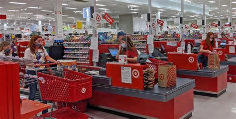 How much does a Cashier make at Target in New York? Average Target Cashier hourly pay in New York is approximately $13.17, which is 8% above the national average. Salary information comes from 3 data points collected directly from employees, users, and past and present job advertisements on Indeed in the past 36 months.. 