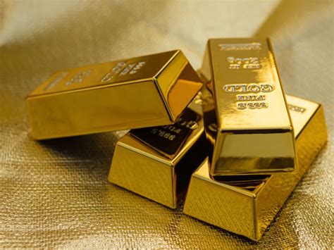 The indictment says that Hana purchased 22 one-ounce gold bars two