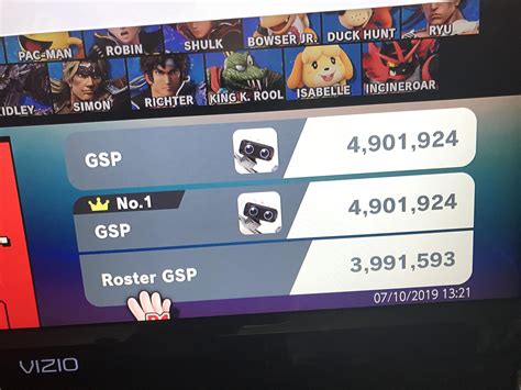 The only reason I’m here is because I recently picked up Roy a few weeks ago, and I just clicked so well. I was at 2.57 million GSP (for some reason even that much wasn’t enough for Elite Smash) and I lost one game to a guy that picked a walk off stage. I think you can guess how I lost, and how that guy probably even got that far.. 