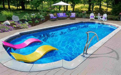 How much is a fiberglass pool. Feb 15, 2024 · Fiberglass. Fiberglass pools will cost around $40,000, typically. With a lifespan of around 25 years, these pools are still easy to maintain and offer a happy middle ground between affordability and durability. Vinyl. Vinyl-lined pools cost around $30,000 on average and are easier to clean and maintain compared to concrete options. 